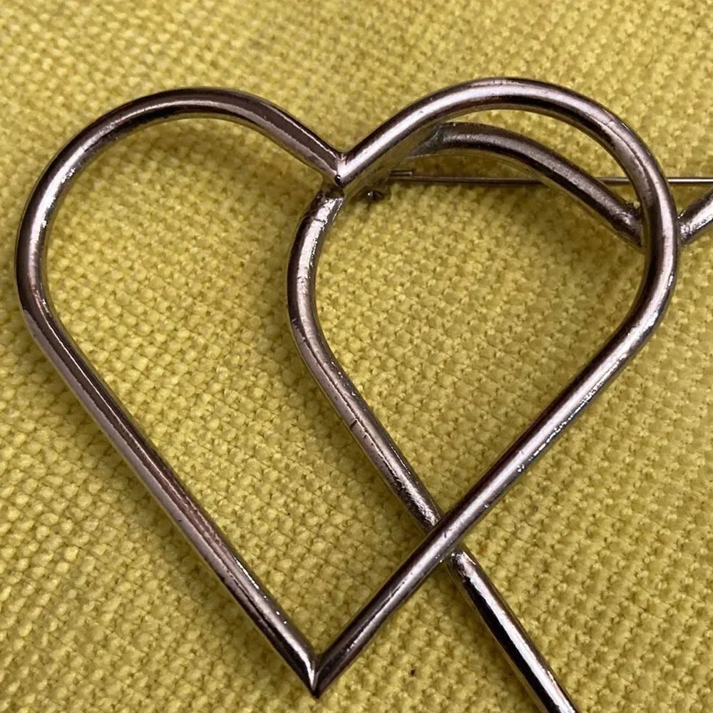 Two hearts vintage brooch  - Picture 3 of 8